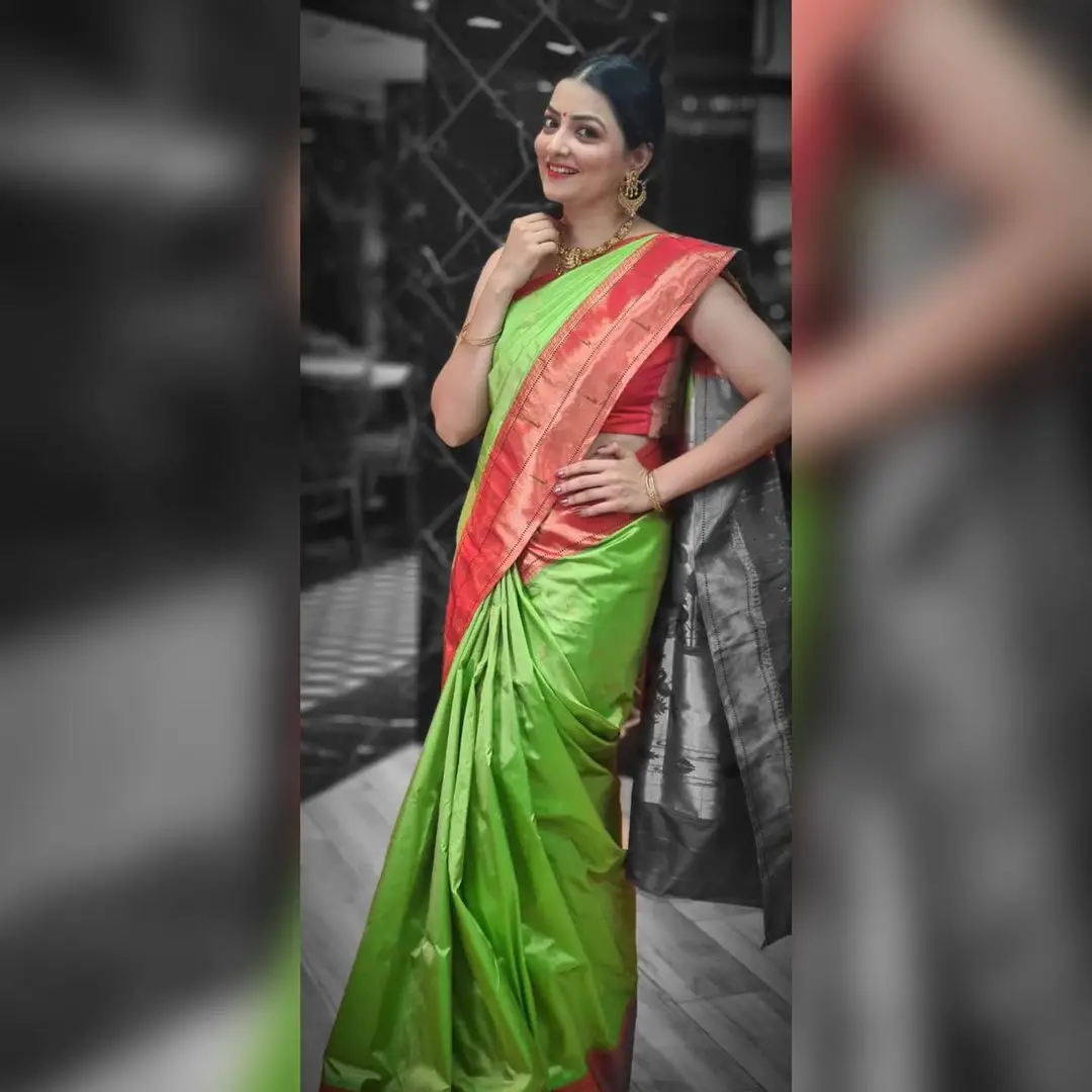 ETV Abhiruchi Madhuri Kandavalli In Traditional Green Saree Red Blouse